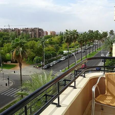 Piso Exclusivo En Zona Residencial. Manolete Apartment Cordoba